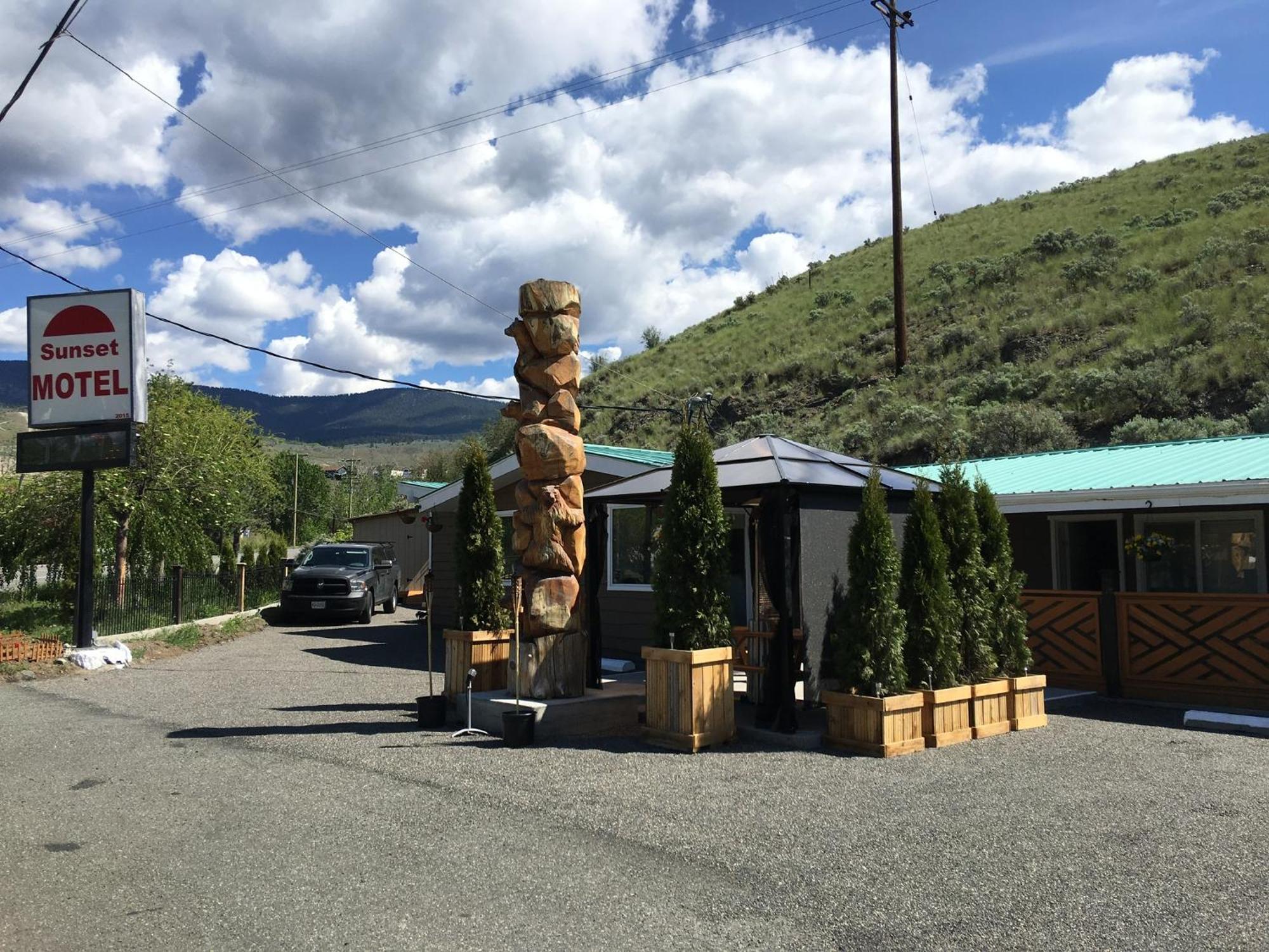 Sunset Motel Cache Creek Exterior foto